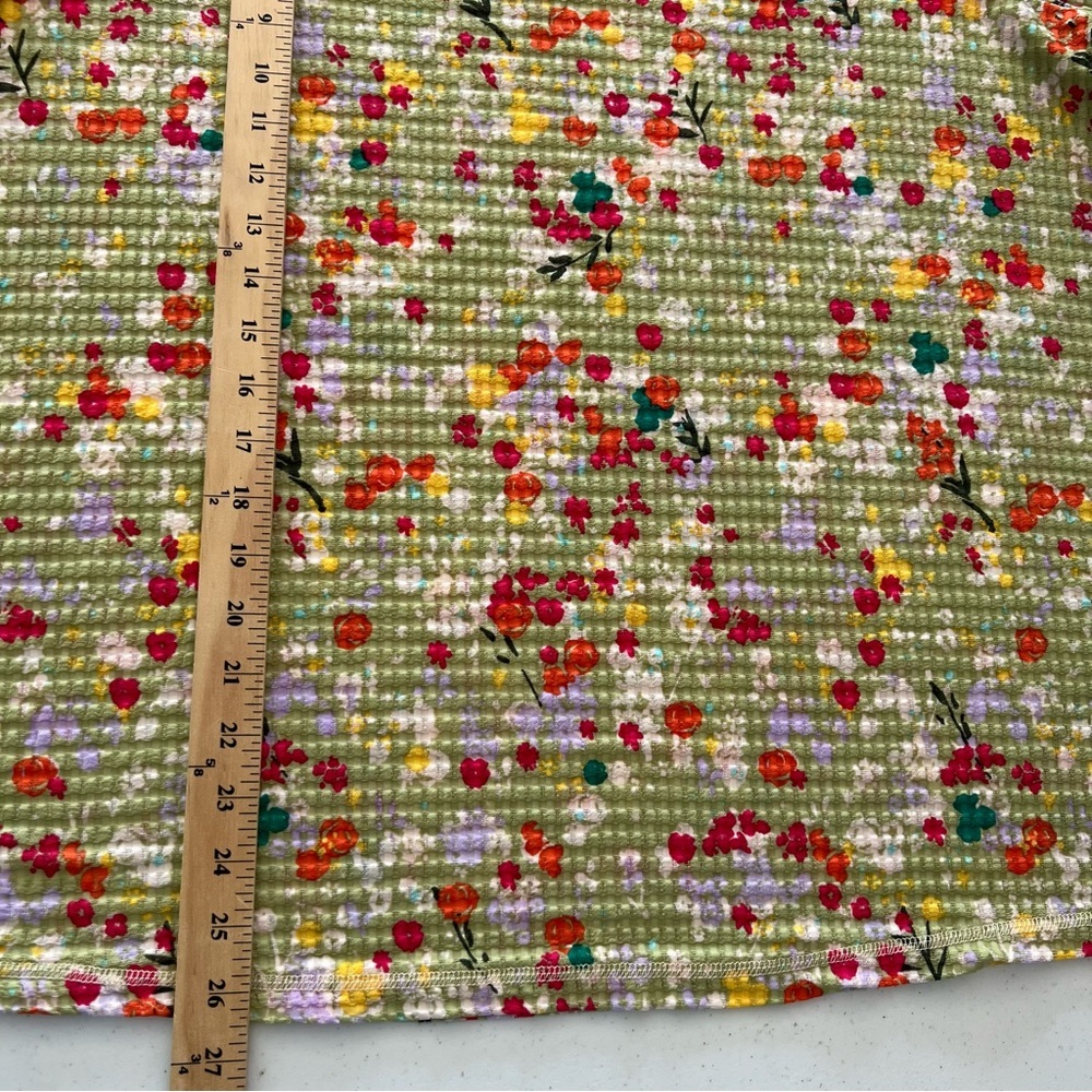 LOGO Layers by Lori Goldstein Floral Print Waffle Mesh Top Women Sz 1X Slinky - Picture 10 of 14